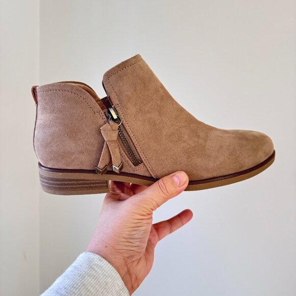 Dr. Scholl's Astir Tan Slip-On Ankle Booties | Size 8.5 | Sustainable & New - Picture 5 of 9